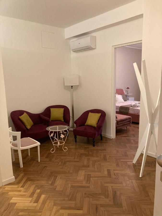 Case Vacanze Monroe 1 Palermo Exteriör bild